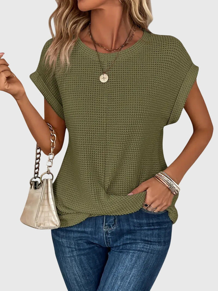 Isa | Elegant Blouse with Crew Neck