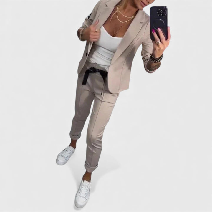 Hylenorah | Elegant Two-Piece Set