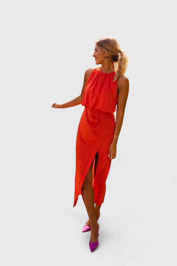Theonae | Comfortable Midi Dress