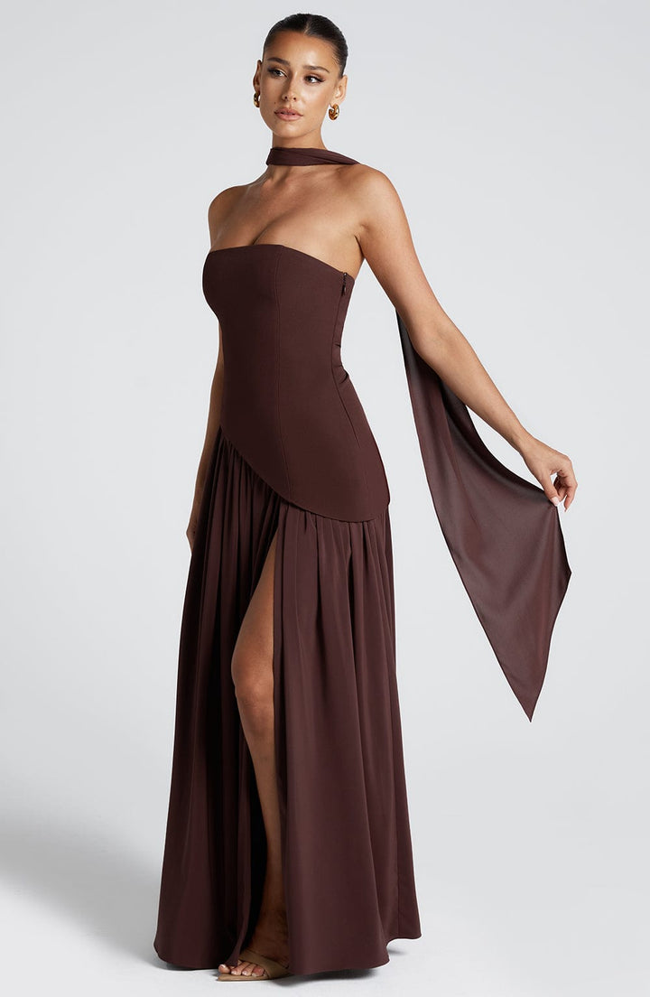 Marisela | Sophisticated Maxi Dress